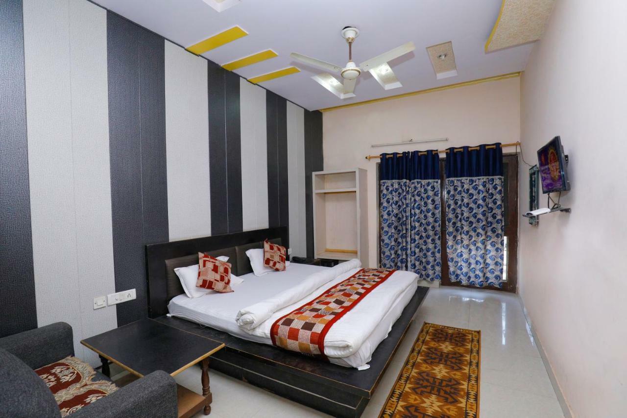 Hotel New Bakshi House Agra  Exterior photo